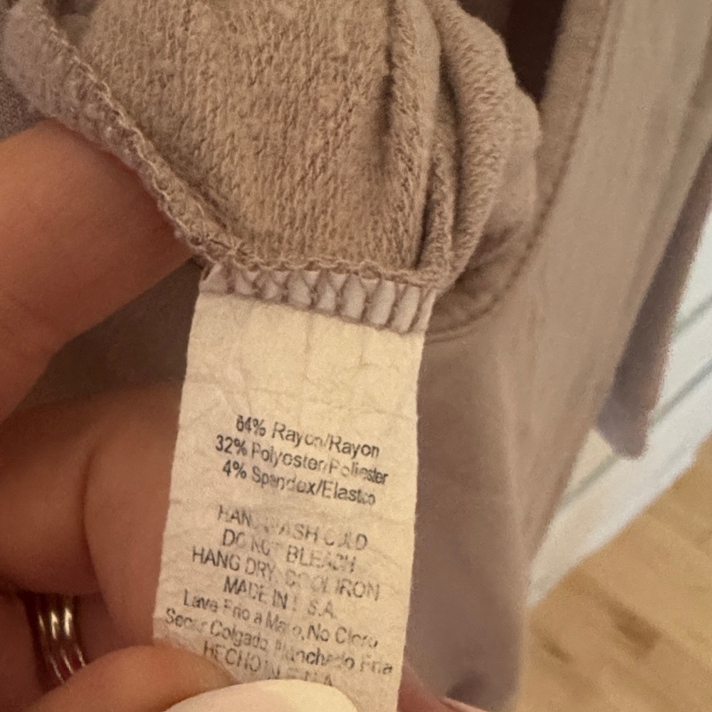 Hem & Thread Wild Thing Graphic Long Sleeve LighweightTop in Mocha - Picture 7 of 9
